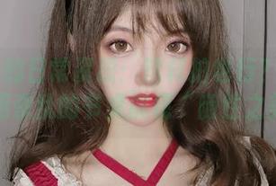 洛可ss的日常资源：这样拍也行？来看她如何用杂乱的书桌展现“随性之美”！