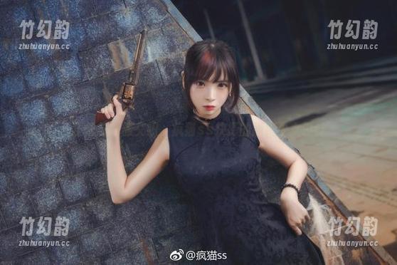 狂情与优雅交织，疯猫ss抉择的旗袍少女设计