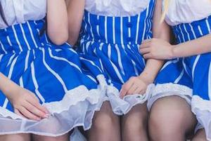 白金Saki的夏日写真集：曾几何时，人类如何与荧光灯和夏天的热浪共存？