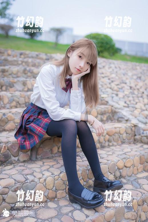 精选的一击，祖木子：白衬衫打扮从脚到心的飞翔