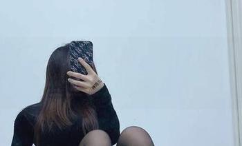 微密圈 – 就问你怕不怕，禅雨儿Lynne的黑丝全套直接撩翻我。