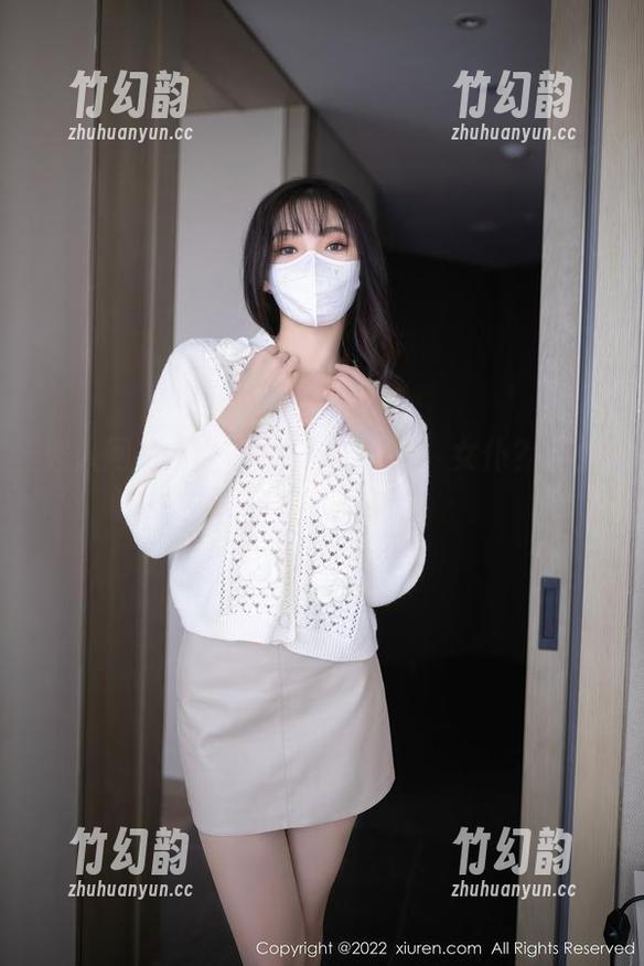 秀人网 - 照片中的安琪Yee：女仆？不如说是捣蛋鬼。