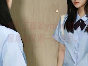 秀人网 – 嘿！王馨瑶yanni的夏日特辑，图库里又添一笔色彩。