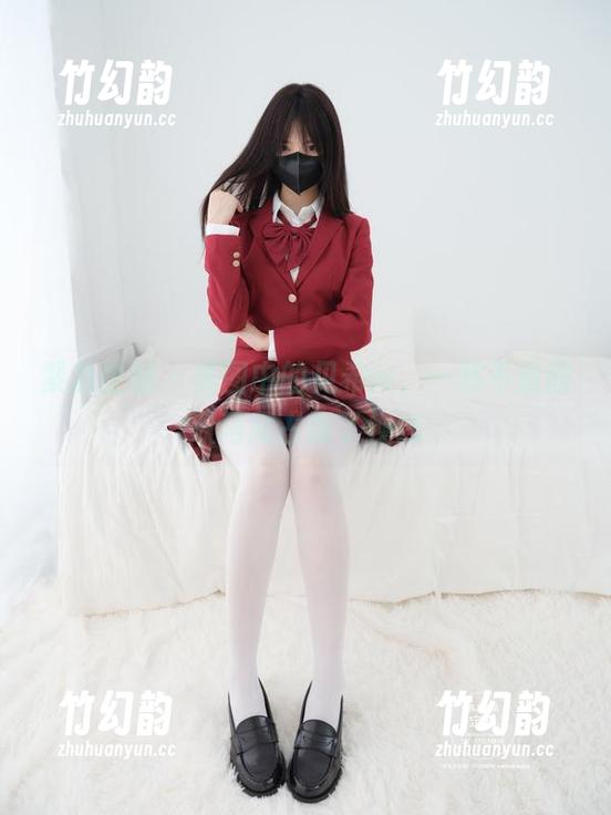 紧急企划 - 美图中的见希w，一然不觉间双马尾占据了视线