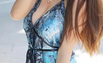 美媛馆 – 黄乐然的女仆套图：她的魅力连扫把都嫉妒