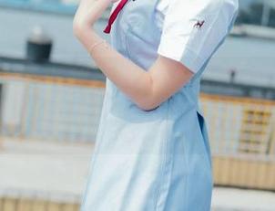 菠萝社 – 夏小秋秋秋的夏日合集，看看她这回又玩了啥花样。