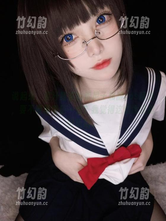 说起来，蜜汁猫裘的索尼子和服cos精选，要不要再奇葩一点？我觉得这创意还挺好玩的。