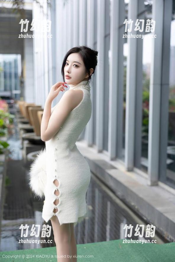 语画界-沈蜜桃miko 语画界 - 沈蜜桃miko的礼服图集:不服来战,时尚界看过来!