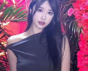 微密圈 – 轩子巨2兔：原图里的女孩，不经意的一瞥成了记忆