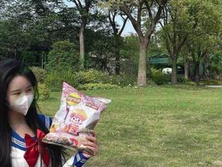 微密圈 – 原图在手，“软妹小九九”的蕾丝胖次，分享的时候都带着那么一丝稚气。