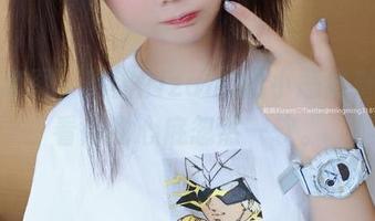 高清套图，铭铭kizami的小恶魔魅惑，看得我心底忽然一软。