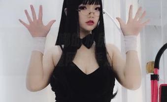 厉害了！雪晴嘟嘟的私房万圣节穿搭图集—小恶魔网袜呼之欲出！