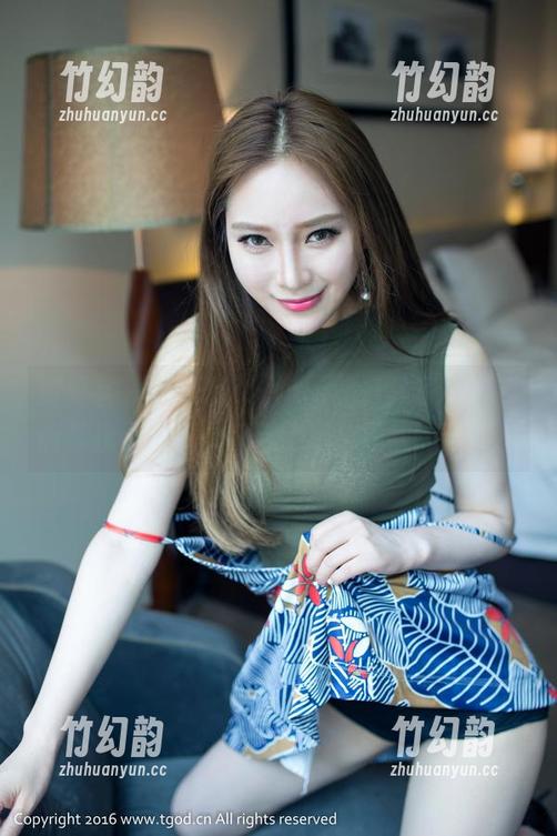 青豆客-徐妍馨Mandy 青豆客 - 徐妍馨Mandy的日常写真:我能否找到一只收银台上玩与现实的边界?
