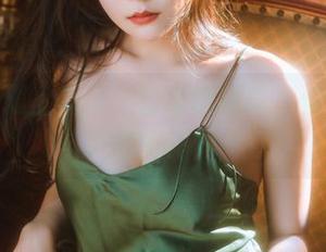 当透明遇上Cos，香草喵露露，你确定没打光吗？