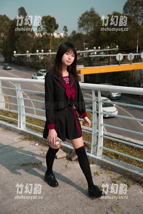 魔镜街拍 女上司的俏皮光影,魔镜街拍高清下载!